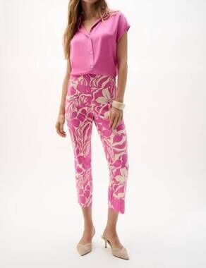 NEW JOSEPH RIBKOFF cropped floral slim trousers in beige/pink